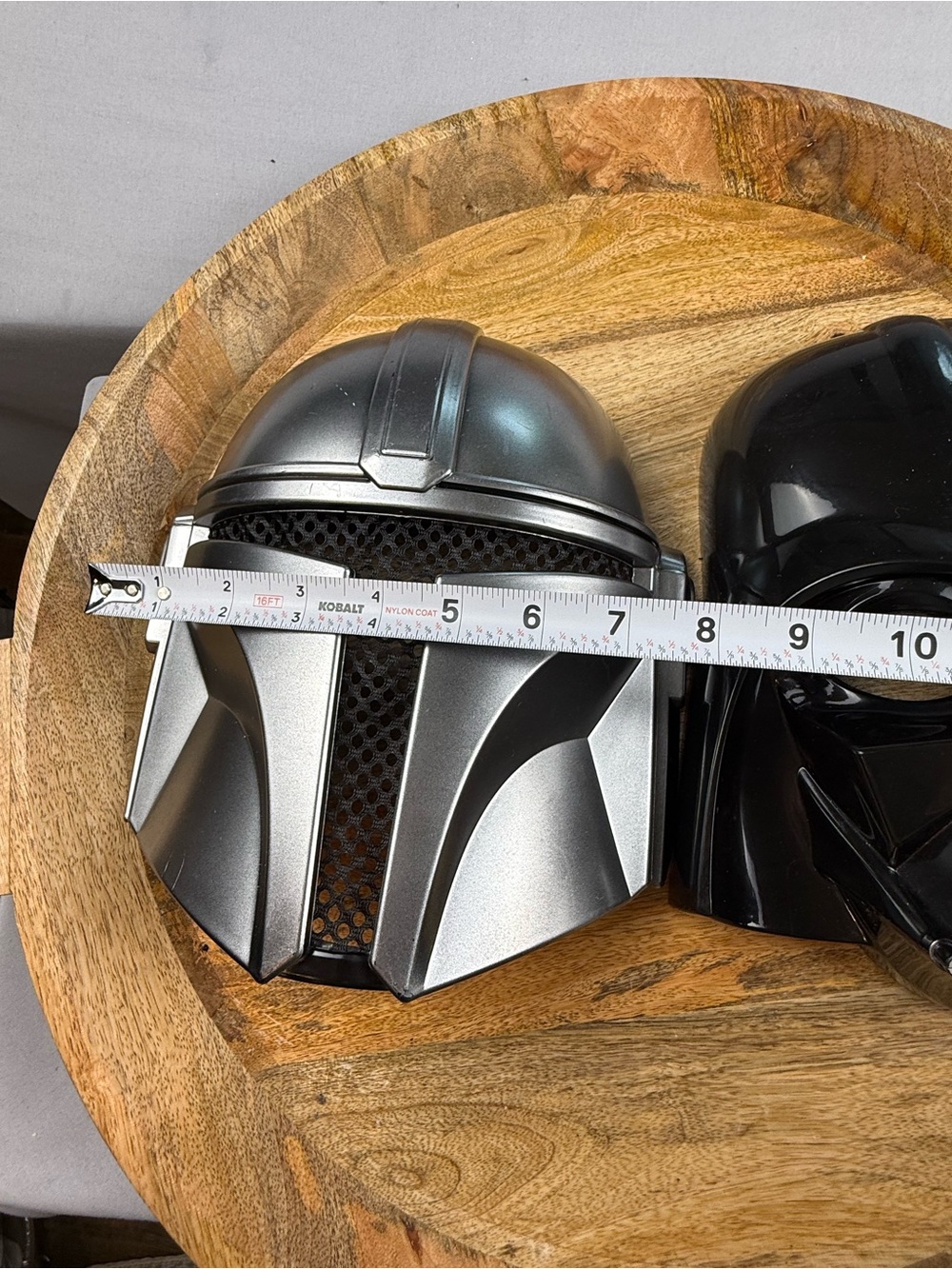 Lollie Closet Star Wars Darth Vader & Mandalorian Costume Mask Set - Picture 11 of 12